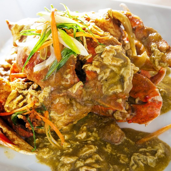 ปูผัดผงกะหรี่ 